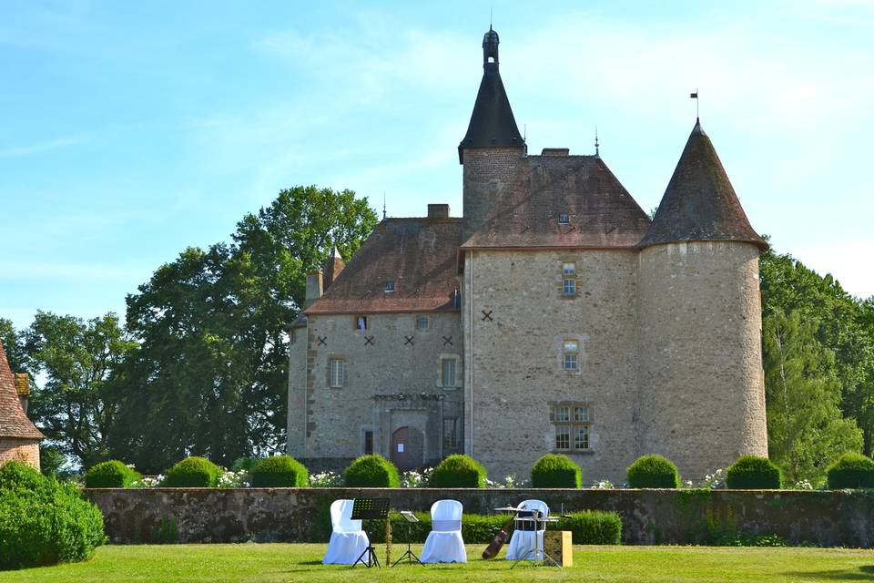 Château de Beauvoir Bourbonnais